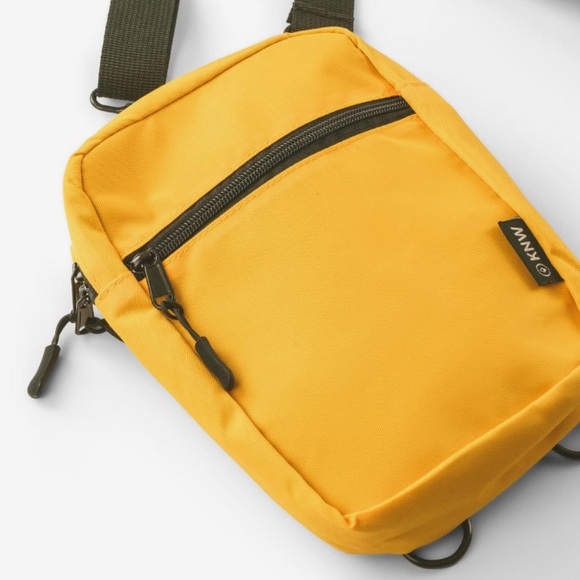 Marigold Crossbody - Picture 4 of 9